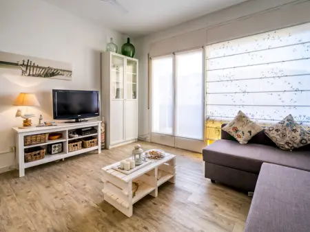Appartement cosy à Calella, proche de la mer, idéal pour couples, équipé avec Wi-Fi et lave-linge - Photo 6