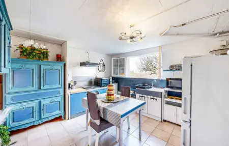 Location Appartement 2 personnes à Treignac - Photo 4