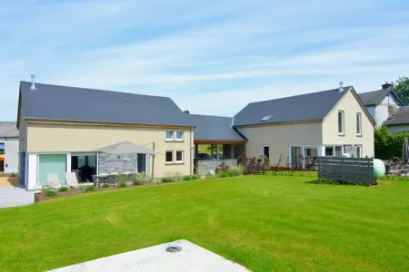 Dinez, Maison de vacances moderne avec sauna pour familles à Houffalize en Belgique - Photo 5