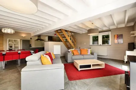 Dinez, Maison de vacances moderne avec sauna pour familles à Houffalize en Belgique - Photo 9