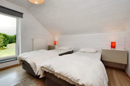 Dinez, Maison de vacances moderne avec sauna pour familles à Houffalize en Belgique - Photo 18