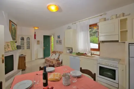 Quercia Dalia, Maison à Sassetta proche des plages - Photo 9