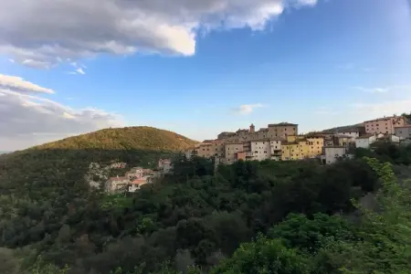 Sassetta Castagno, Retraite avec piscine et spa à flanc de colline - Photo 35