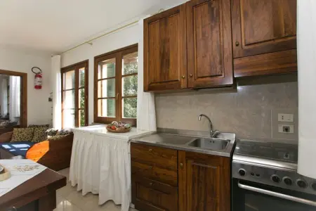 Quercia Gardenia, Appartement à Sassetta avec piscine et jardin - Photo 10