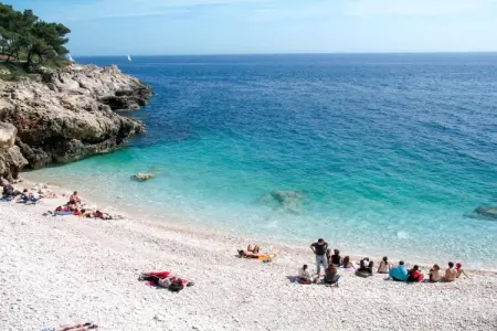 Villa Monte Madonna, Maison de Vacances Sisan avec Piscine - Photo 19