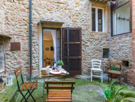 in Piazza, Appartement 5 personnes à Casale Marittimo - Photo 1