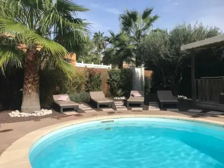Villa spacieuse avec piscine à Agde de 150 m², Villa 12 personnes à Agde - Photo 0