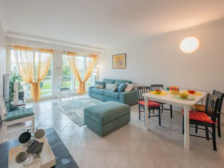 Appartement central avec grande terrasse, garage et WIFI - Photo 8