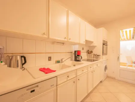 Appartement central avec grande terrasse, garage et WIFI - Photo 14