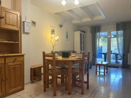 Maison Gruissan 3 Pièces, Terrasse et Parking, Maison 6 personnes à Gruissan - Photo 4