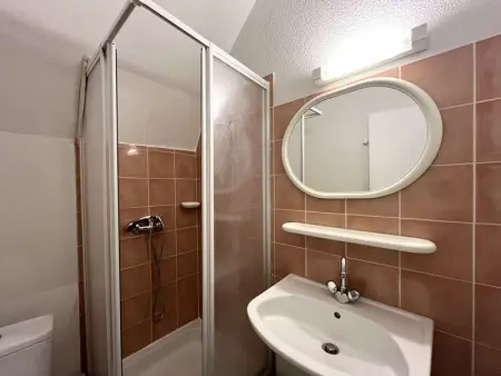 Maison Gruissan 3 Pièces, Terrasse et Parking, Maison 6 personnes à Gruissan - Photo 10