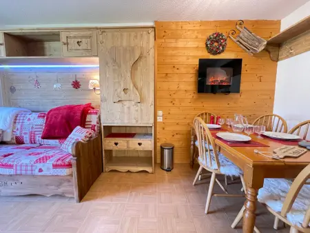 Appartement 2 chambres au pied des pistes avec piscine intérieure - Photo 5