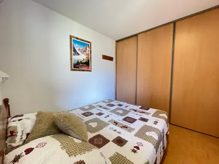 Appartement 2 chambres au pied des pistes avec piscine intérieure - Photo 9