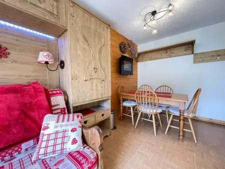 Appartement 2 chambres au pied des pistes avec piscine intérieure - Photo 10