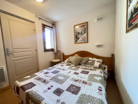 Appartement 2 chambres au pied des pistes avec piscine intérieure - Photo 11