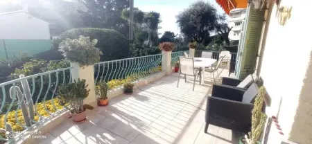 Maison accueillante à Saint-Laurent-du-Var avec jardin - Photo 17