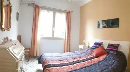 Maison accueillante à Saint-Laurent-du-Var avec jardin - Photo 19