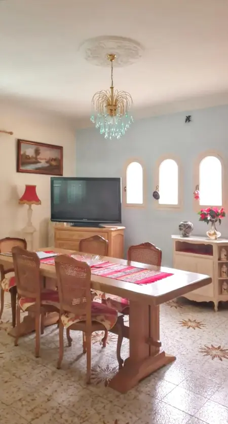 Maison accueillante à Saint-Laurent-du-Var avec jardin - Photo 23