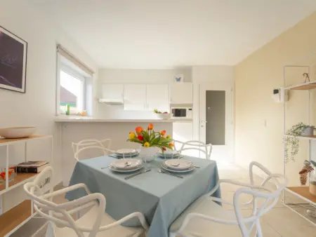 Appartment with beach cabine and parking, Appartement 4 personnes à De Haan - Photo 12