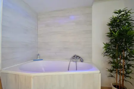 La Maison à la Piscine, Villa de luxe avec piscine à Goesnes - Photo 24