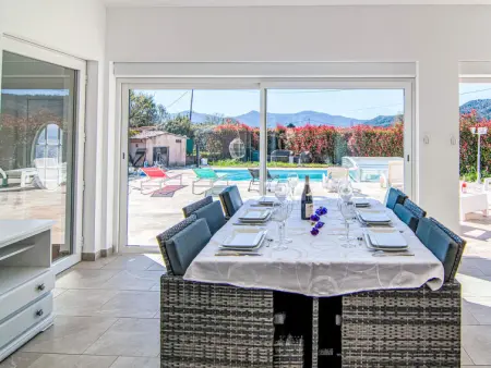 Villa Mehdaeve, Maison 8 personnes à Le Luc - Photo 1