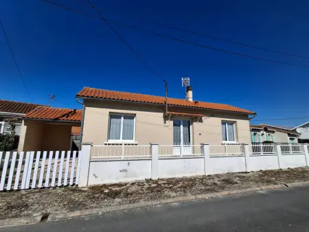 Maison plain-pied Châtelaillon-Plage à 500m de l'océan pour 6 pers, jardin, barbecue - Photo 1