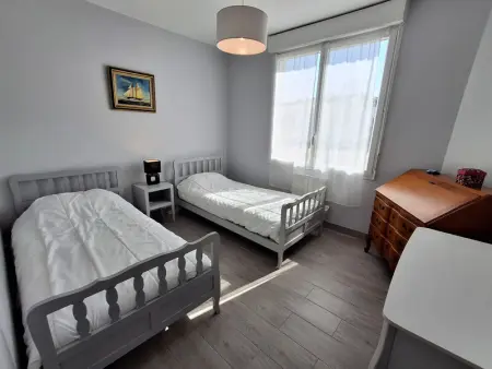 Maison plain-pied Châtelaillon-Plage à 500m de l'océan pour 6 pers, jardin, barbecue - Photo 9