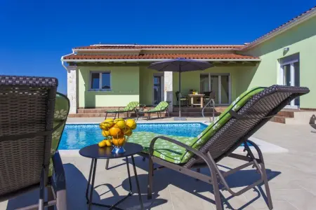 Villa individuelle à Svetvinčenat avec piscine et fitness - Photo 3