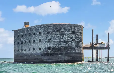 Location Maison 6 personnes à Semussac - Photo 23