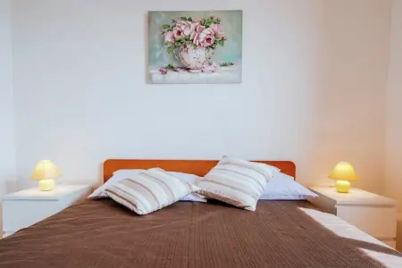 Apartment Masa, Appartement avec piscine chauffée à Starigrad - Photo 9