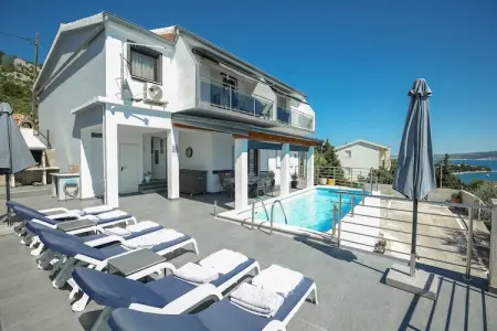 Apartment Masa, Appartement avec piscine chauffée à Starigrad - Photo 21