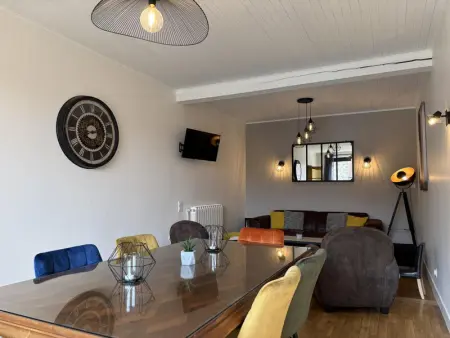 Grand gîte au calme avec jardin et animaux acceptés - Photo 2