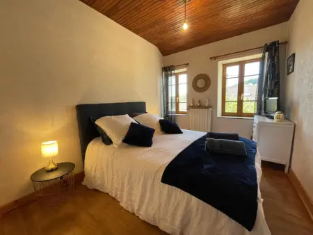 Grand gîte au calme avec jardin et animaux acceptés - Photo 13