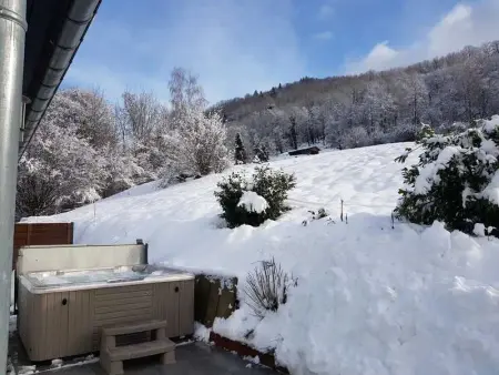 Chalet chaleureux à Cornimont avec piscine privée - Photo 5