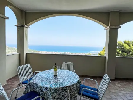 Bianca (PTL200), Appartement 5 personnes à Pietra Ligure - Photo 1
