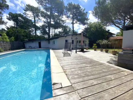 Villa plain-pied avec piscine et jardin arboré à Lège-Cap-Ferret - Photo 0