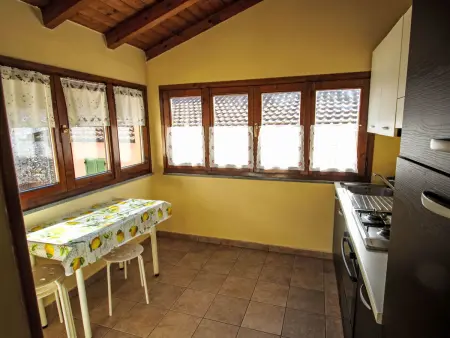 Roma, Appartement 4 personnes à Porto Valtravaglia - Photo 11