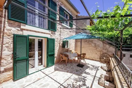 Casa Gracia, Maison Zaton avec piscine près du canyon - Photo 27