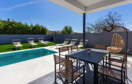 Location Maison 6 personnes à Valbandon - Photo 1