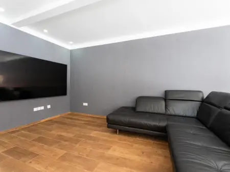 Villa à La Florida avec piscine privée et parking - Photo 8