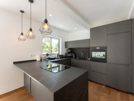 Villa à La Florida avec piscine privée et parking - Photo 11