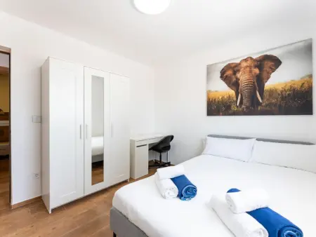 Villa à La Florida avec piscine privée et parking - Photo 14