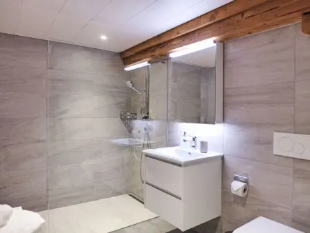 Huus Chloster, Apt Büel, Chalet 5 personnes à Krattigen - Photo 23