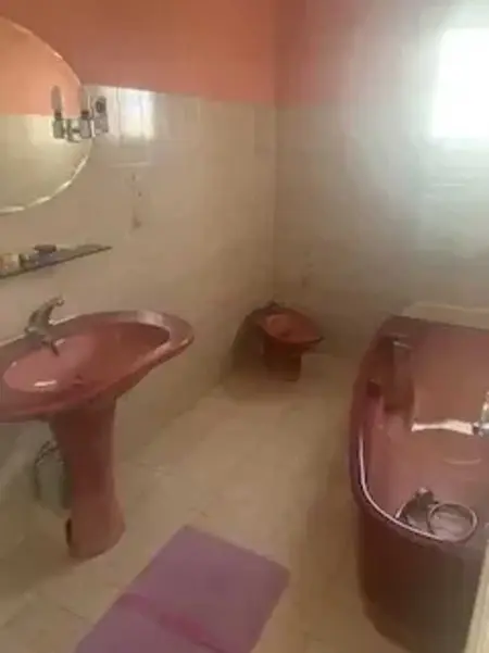 Villa familiale avec piscine à Milhaud - 100 m² - Photo 15