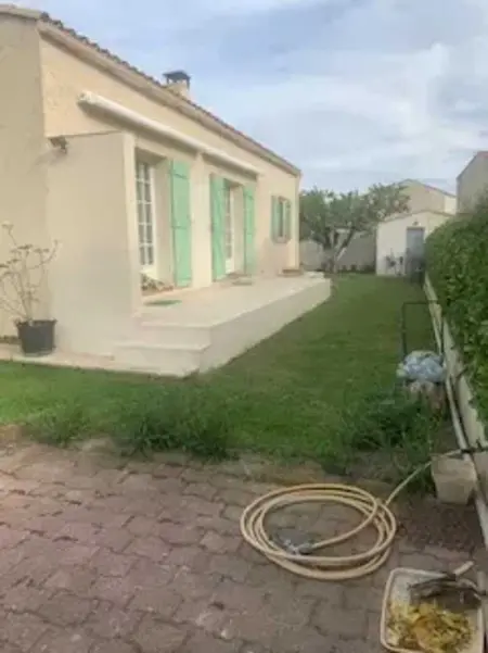 Villa familiale avec piscine à Milhaud - 100 m² - Photo 17