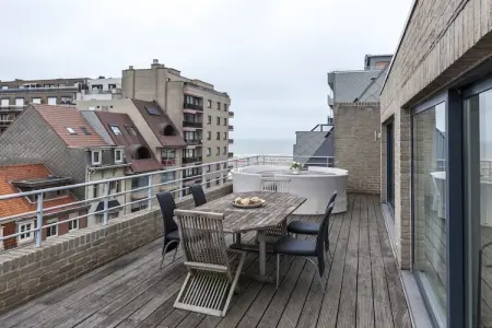 Penthouse Margaux, Penthouse avec 2 terrasses et vue mer/casino - Photo 1