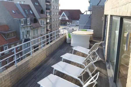 Penthouse Margaux, Penthouse avec 2 terrasses et vue mer/casino - Photo 18