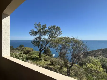 Appartement moderne avec vue mer, parking et Wi-Fi - Photo 2