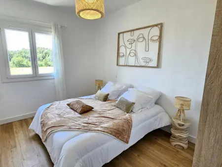 Appartement rénové, 5 min plage, climatisation, parking - Photo 7