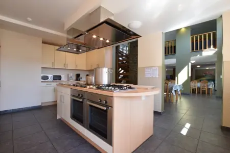 Les Bains 48 p, Maison à Rendeux avec piscine et sauna - Photo 10